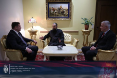 Picsart-25-11-12-11-58-54-393